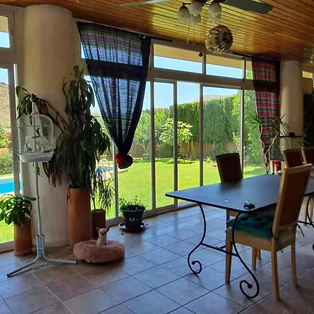 Holiday home Vacacional Dorina Vicar